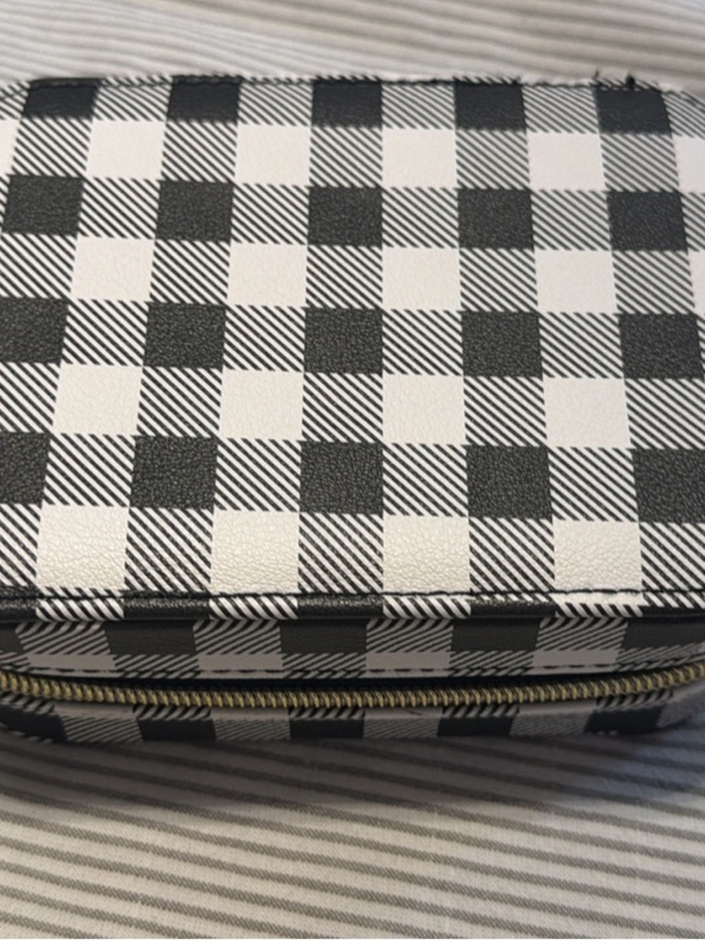 Black and White Checkered Men's Travel Pouch
